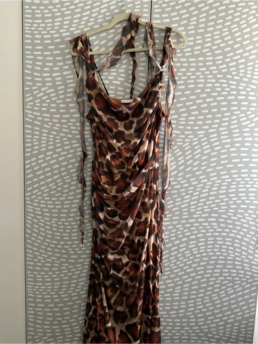 ASOS Design Leopard Print Slip Maxi Dress - US size 14 - Picture 4 of 7